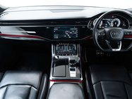 Audi Q8 3.0 Q8 Black Edition 55 TFSI MHEV Quattro Auto 4WD 5dr 35