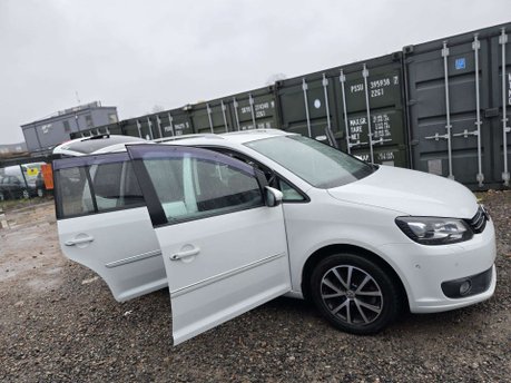 Volkswagen Touran 1.4 TSI SE MPV 5dr Petrol DSG Euro 5 (140 ps) 7