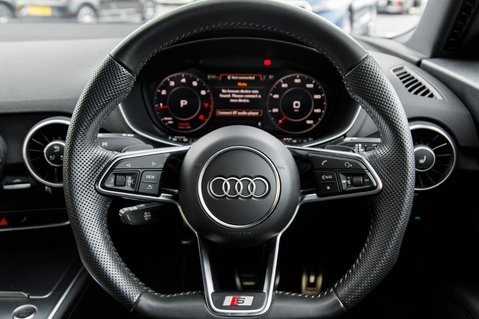 Audi TT TFSI S LINE 17