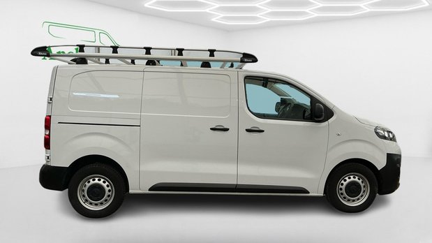Vauxhall Vivaro SWB L1H1 Low Roof 3100 Air Con Sensors EURO 6 NO VAT 3