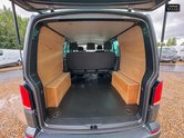 Volkswagen Transporter Crew Cab AUTO SWB L1H1 T32 Tdi Kombi Highline Alloys Air Sensors SELECT 10