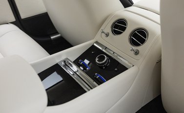 Rolls-Royce Spectre 20