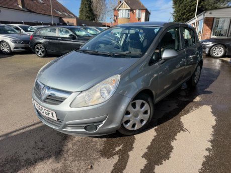 Vauxhall Corsa 1.4i 16v Exclusiv 5dr