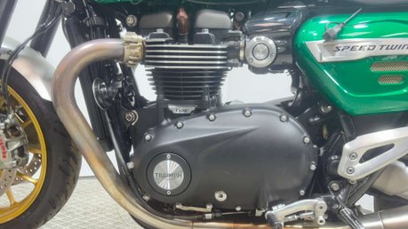 Triumph Speed Twin 2021 11K 1 OFF CUSTOM OUTSTANDING CONDITION MODERN RETRO 25