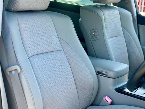 Toyota Crown 3.5 Hybrid Special Edition 5dr 16