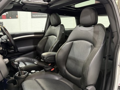 Mini Hatch COOPER S 36