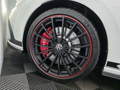 Volkswagen Golf 2.0 TSI GTI Clubsport 45 Hatchback 5dr Petrol DSG Euro 6 (s/s) (300 ps) 22