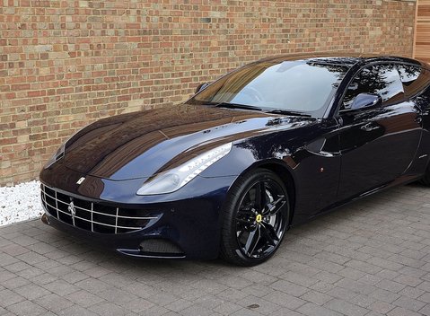 Ferrari FF 21