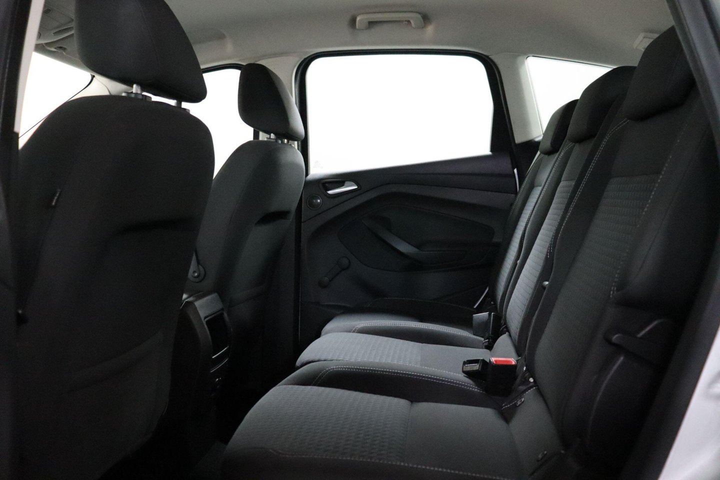 2018 Ford C-MAX — image 36
