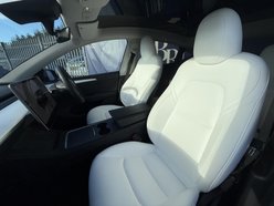 Tesla Model Y (Dual Motor) Long Range SUV 5dr Electric Auto 4WDE (384 bhp) 28
