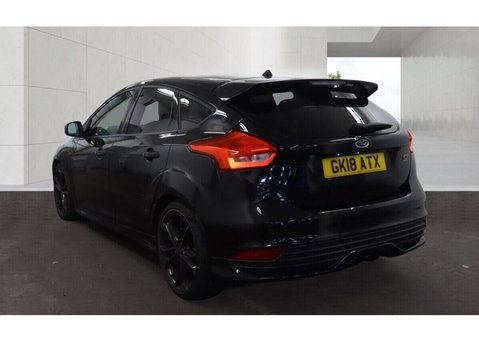 Ford Focus 2.0T EcoBoost ST-3 Hatchback 5dr Petrol Manual Euro 6 (s/s) (250 ps) 3