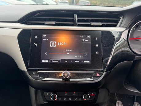 Vauxhall Corsa SE PREMIUM 16