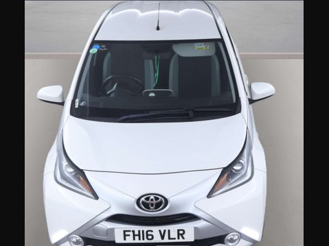 Toyota Aygo 1.0 VVT-i x-pure Hatchback 5dr Petrol Manual Euro 6 (68 ps) 7