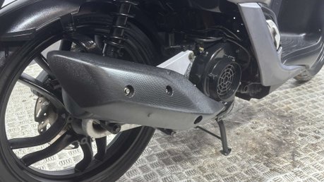 SYM Symphony 2022 ONLY 733 MILES NEW MOT 125CC LEARNER SCOOTER 8