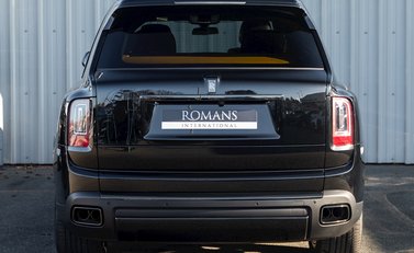 Rolls-Royce Cullinan Black Badge 5