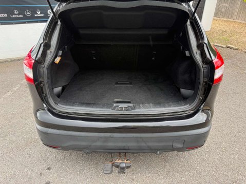 Nissan Qashqai 1.5 dCi Acenta Premium SUV 5dr Diesel Manual 2WD Euro 5 (s/s) (110 ps) 49