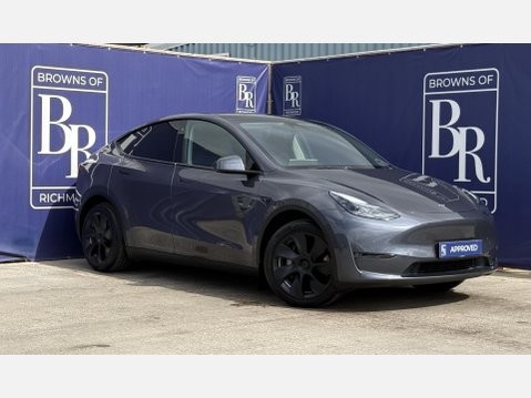 Tesla Model Y (Dual Motor) Long Range SUV 5dr Electric Auto 4WDE (384 bhp) 1