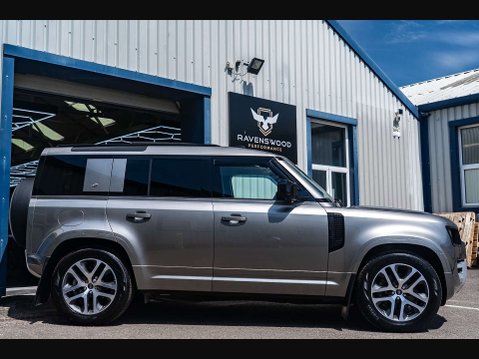 Land Rover Defender 3.0 Defender XS Edition D MHEV Auto 4WD 5dr 3