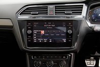 Volkswagen Tiguan SEL TSI 4MOTION DSG 17