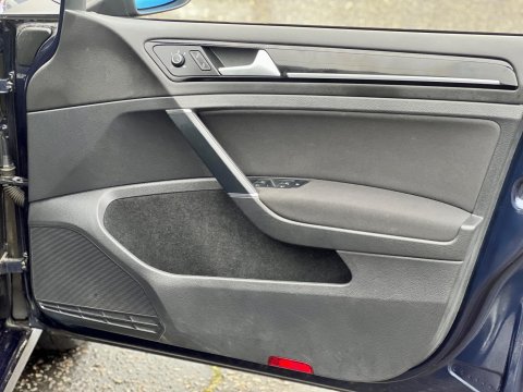 Volkswagen Golf 1.4 TSI BlueMotion Tech Match DSG Euro 5 (s/s) 5dr 53