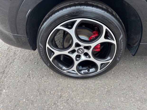 Alfa Romeo Tonale TB VELOCE DCT 14
