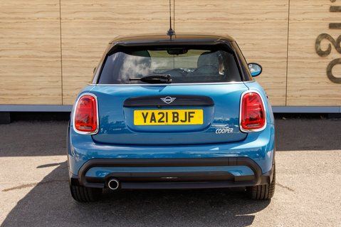 Mini Hatch COOPER EXCLUSIVE 6