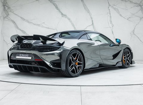 McLaren 765LT Spider 7