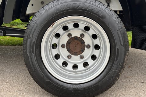 Ford Transit 350 Drw L3 Leader 130 ps Luton with Roller Shutter - No VAT 27