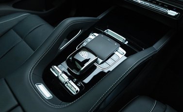 Mercedes-Benz GLS 600 Maybach 27