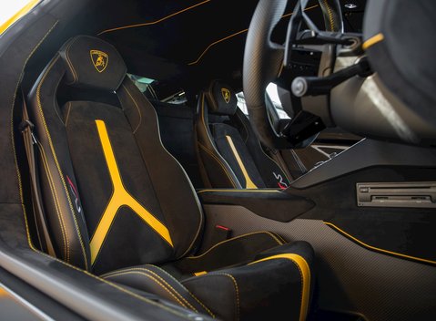 Lamborghini Aventador SVJ LP 770-4 14