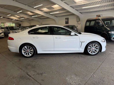 Jaguar XF 2.2d R-Sport Auto Euro 5 (s/s) 4dr 7