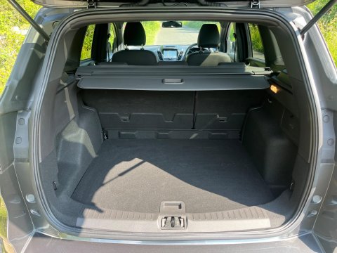 Ford Kuga ST-LINE TDCI 21