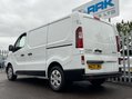 Renault Trafic 2.0 dCi Blue SL28 Business+ Panel Van 5dr Diesel Manual L1 H1 Euro 6 (s/s) 32
