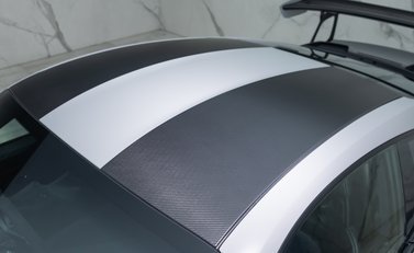 Porsche 911 GT2 RS (991) 40