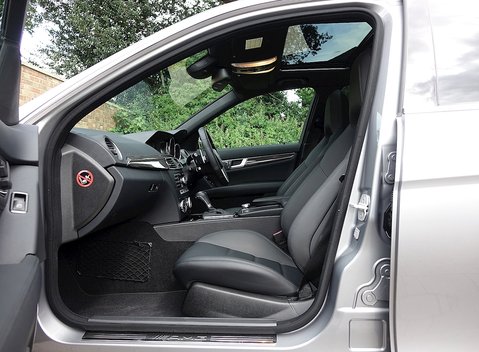 Mercedes-Benz C Class AMG 12