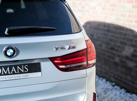 BMW X5 M 25