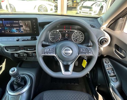 Nissan Juke 1.0 Juke Acenta Premium DiG-T 5dr 19