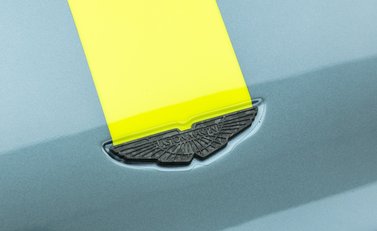 Aston Martin Vantage AMR Pro 43