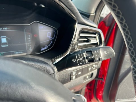 Kia Niro 3 40