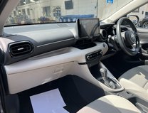 Toyota Yaris 1.5 VVT-h Excel Hatchback 5dr Petrol Hybrid E-CVT Euro 6 (s/s) (116 ps) 13