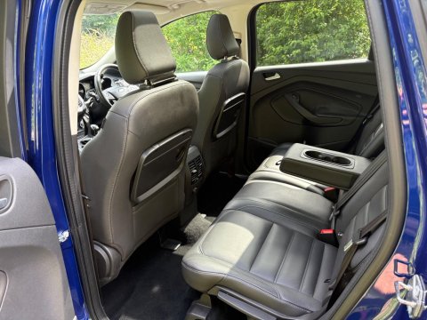 Ford Kuga TITANIUM X TDCI 19