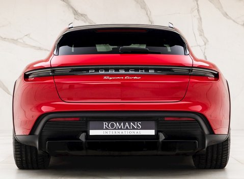 Porsche Taycan Turbo Cross Turismo 5