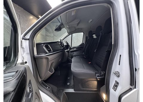 Ford Transit Custom 2.0 300 EcoBlue Limited Crew Van Double Cab 5dr Diesel Manual L1 H1 Euro 6 50