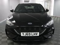 Ford Focus ST-LINE X 2