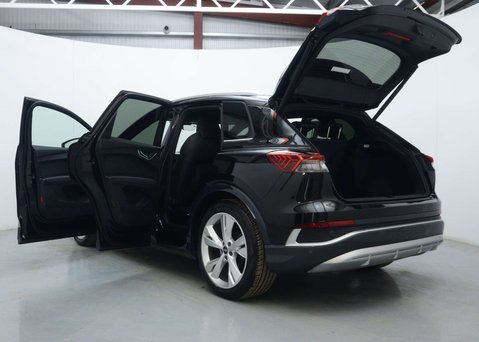 Audi Q4 50 S line SUV 5dr Electric Auto quattro 82kWh (299 ps) 59