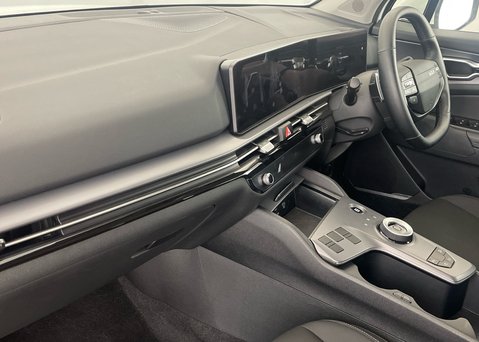 Kia Sportage 1.6 T-GDi HEV PURE 8