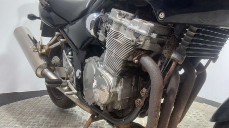 Suzuki Bandit 600 GSF 2003 43K PROJECT BIKE SPARES OR REPAIR FAIRED MODEL 600CC 18