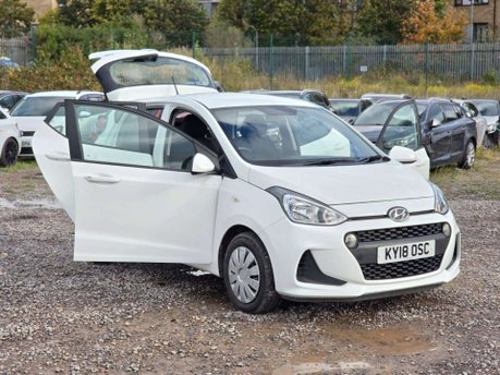 Hyundai i10 1.2 SE Hatchback 5dr Petrol Auto Euro 6 (87 ps) 6