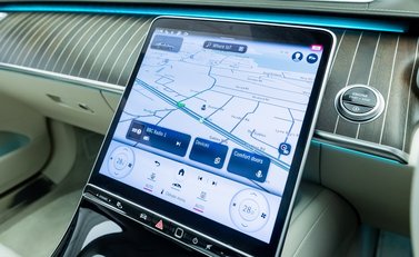 Mercedes-Benz S Class S580 Maybach First Class 35