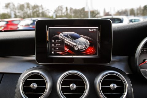 Mercedes-Benz C Class C 200 AMG LINE PREMIUM 38